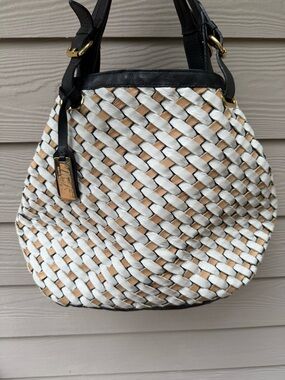 Vida brand woven leather hobo handbag